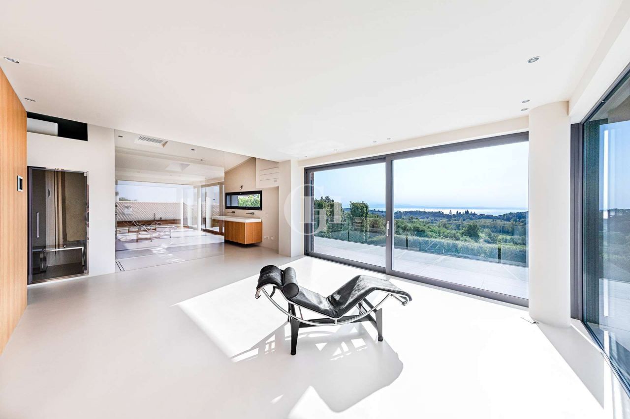 Casa sul Lago di Garda, Italia, 410 m² - foto 13