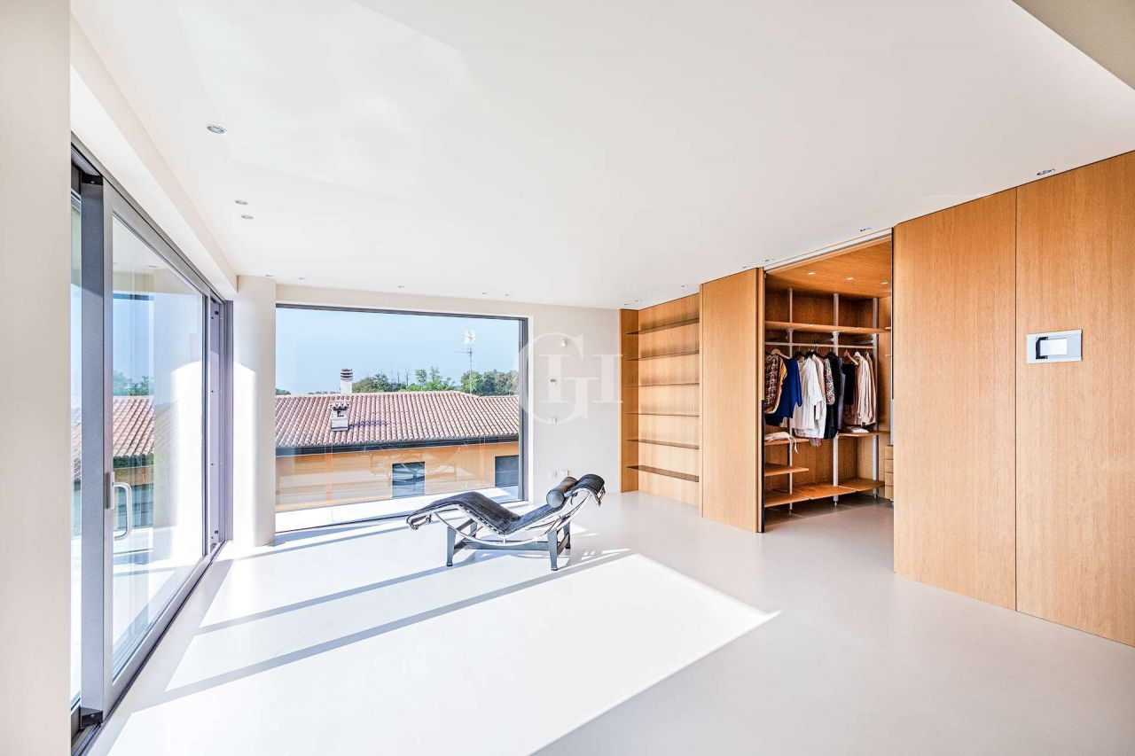 Casa sul Lago di Garda, Italia, 410 m² - foto 12