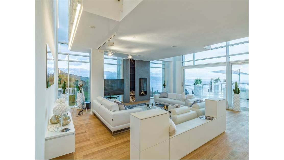 Villa par le Lac de Garde, Italie, 1.22 m² - image 3