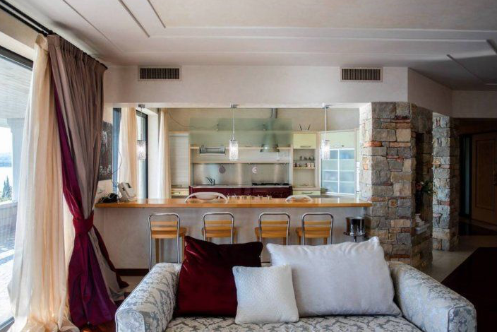 Villa por Lago de Garda, Italia, 750 m² - imagen 14