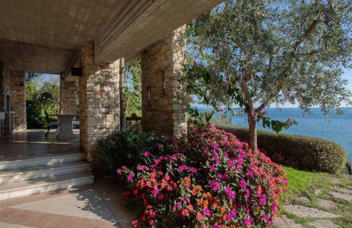 Villa por Lago de Garda, Italia, 750 m² - imagen 18