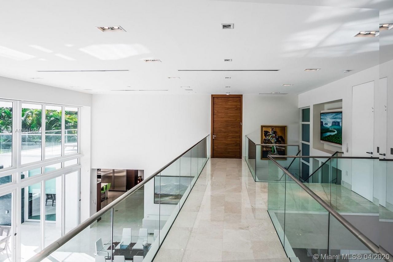 Villa à Miami, États-Unis, 460 m² - image 15