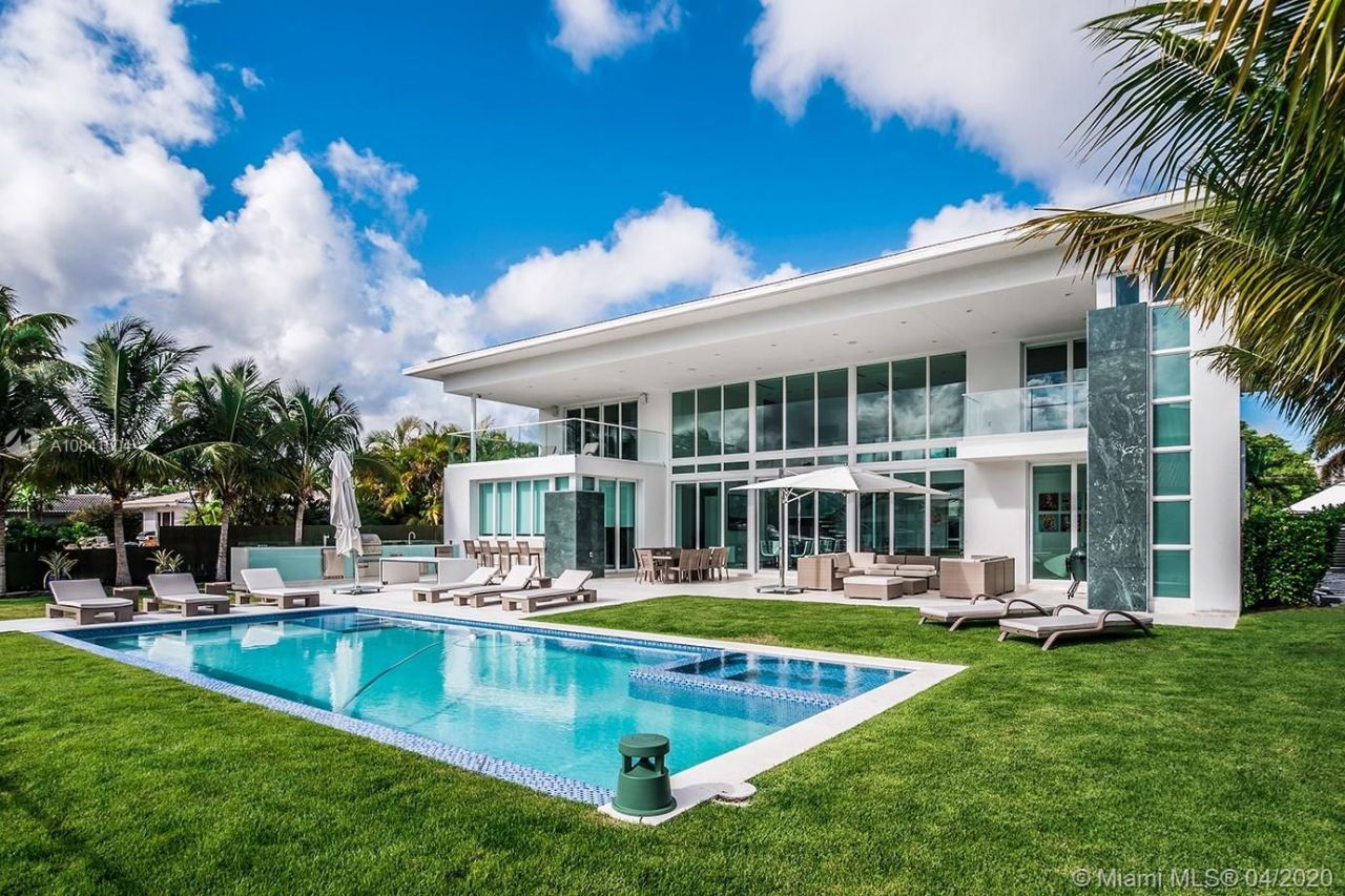 Villa à Miami, États-Unis, 460 m² - image 3