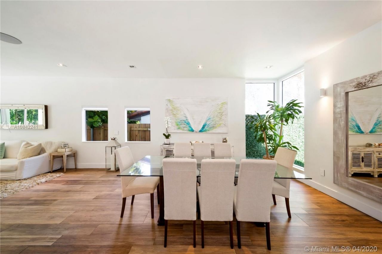 Villa à Miami, États-Unis, 350 m² - image 9