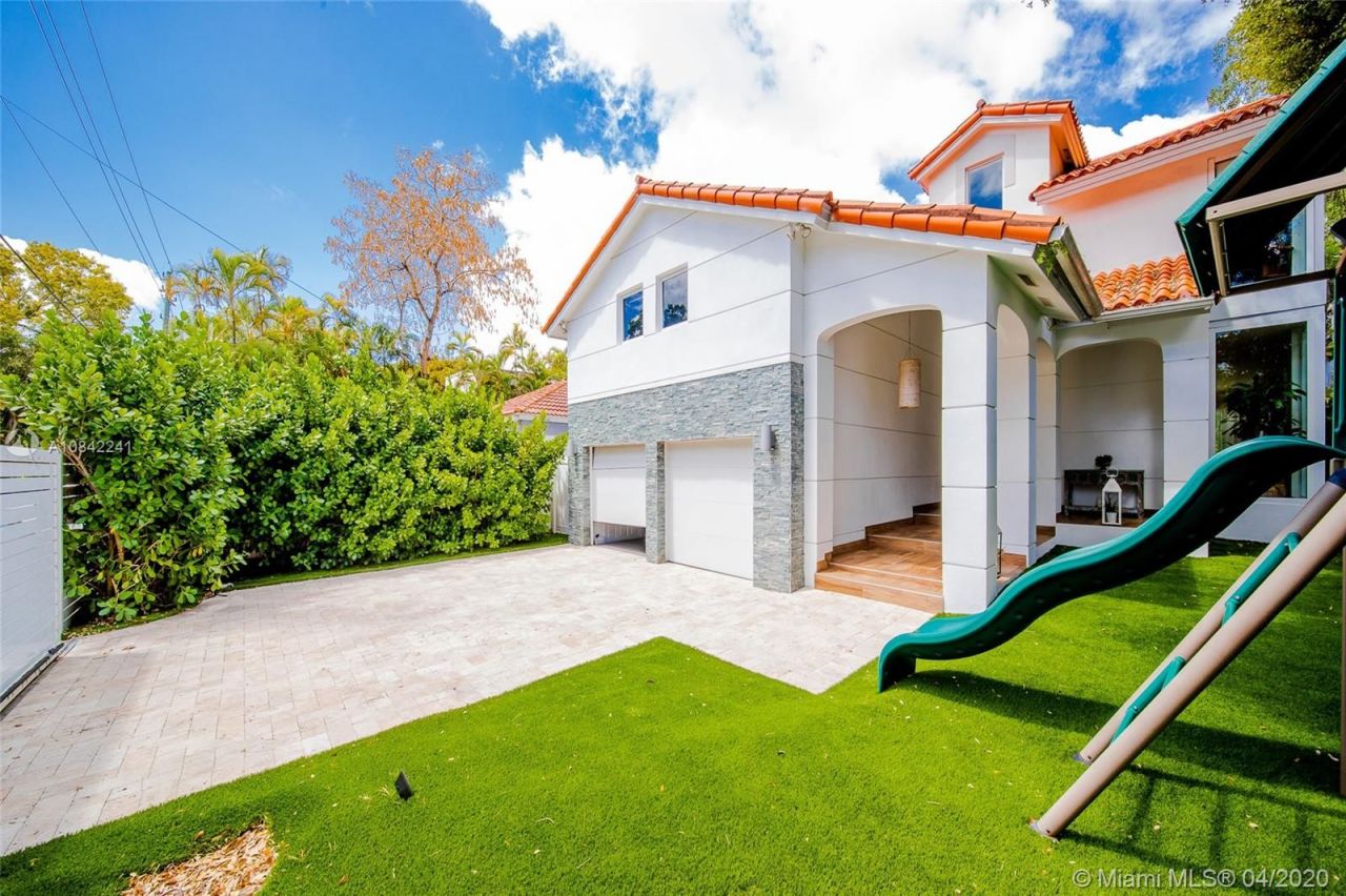 Villa à Miami, États-Unis, 350 m² - image 4