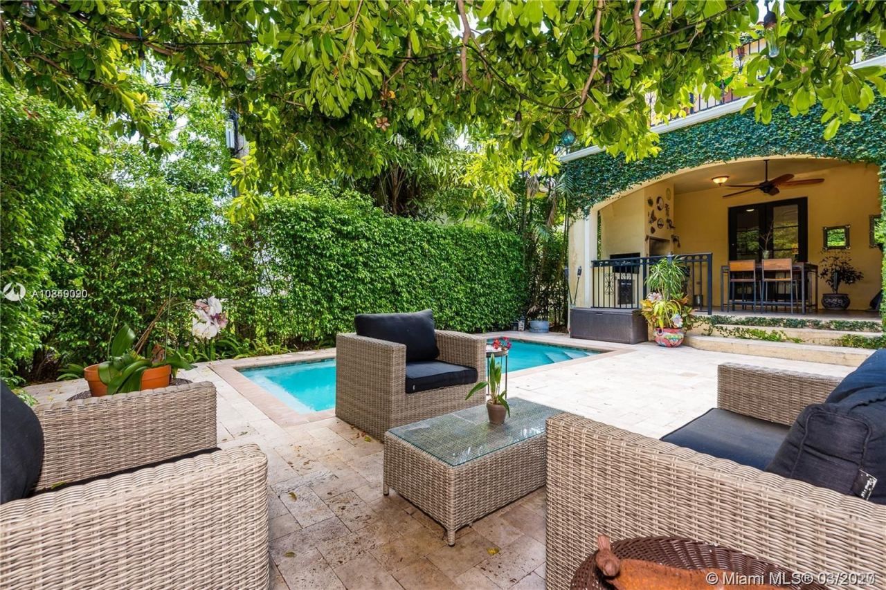 Villa in Miami, USA, 200 m² - picture 2