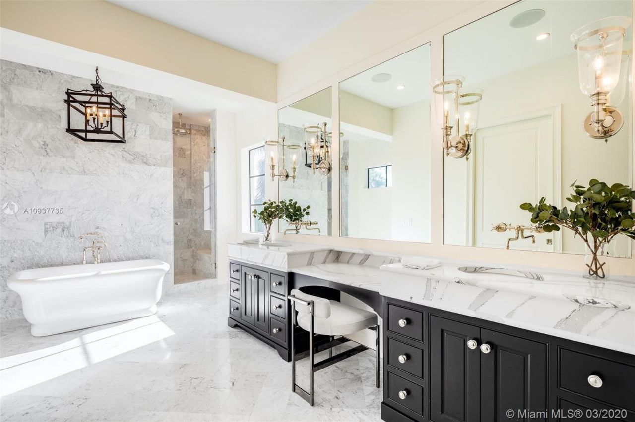 Villa in Miami, USA, 700 m² - picture 18