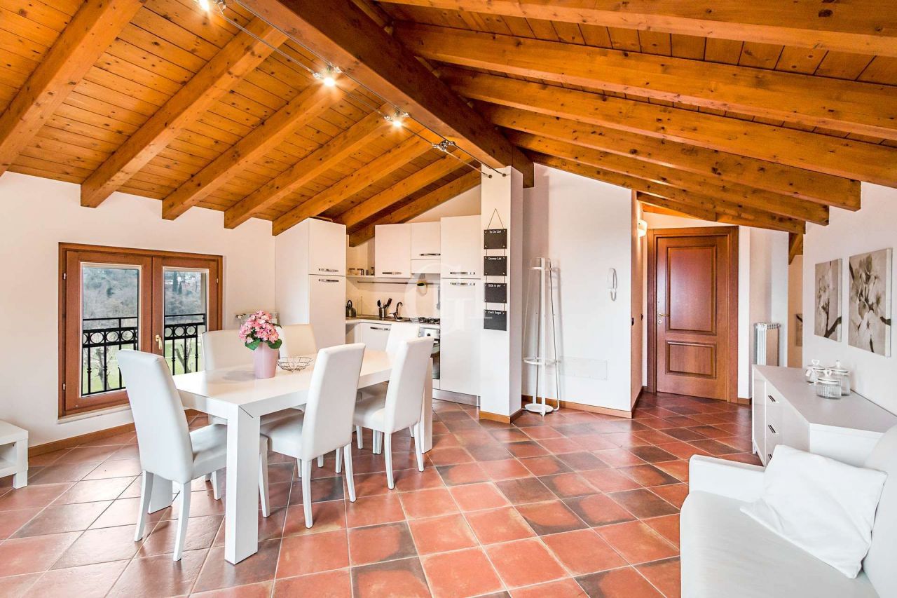 Appartement par le Lac de Garde, Italie, 81.5 m² - image 6