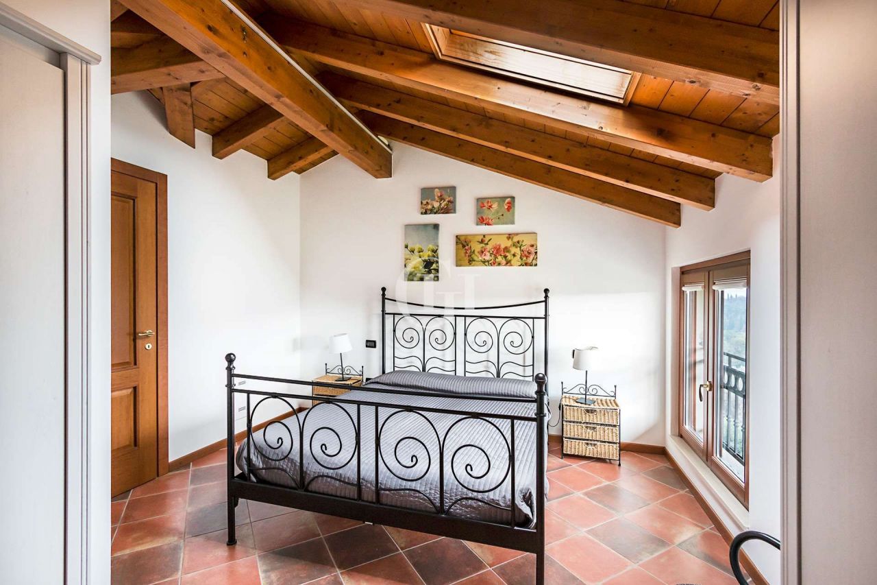 Appartement par le Lac de Garde, Italie, 81.5 m² - image 7