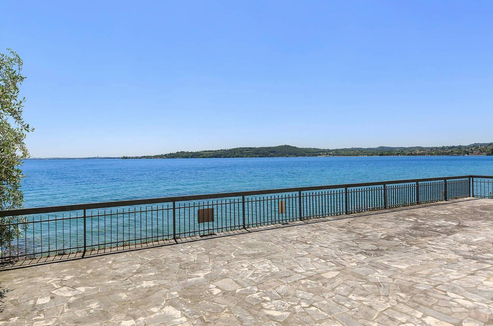 Villa por Lago de Garda, Italia, 300 m² - imagen 5