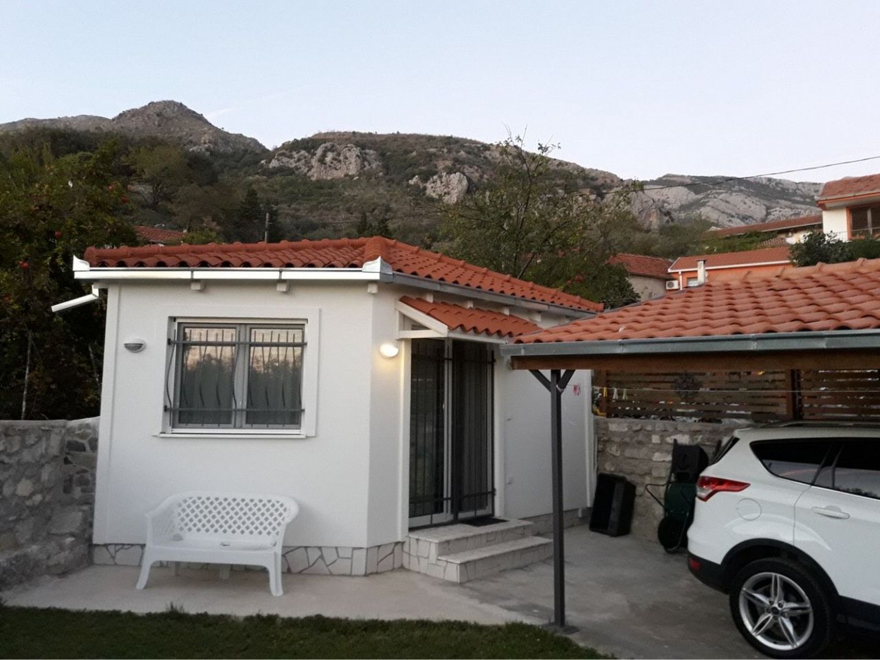 Haus in Bar, Montenegro, 190 m² - Foto 2