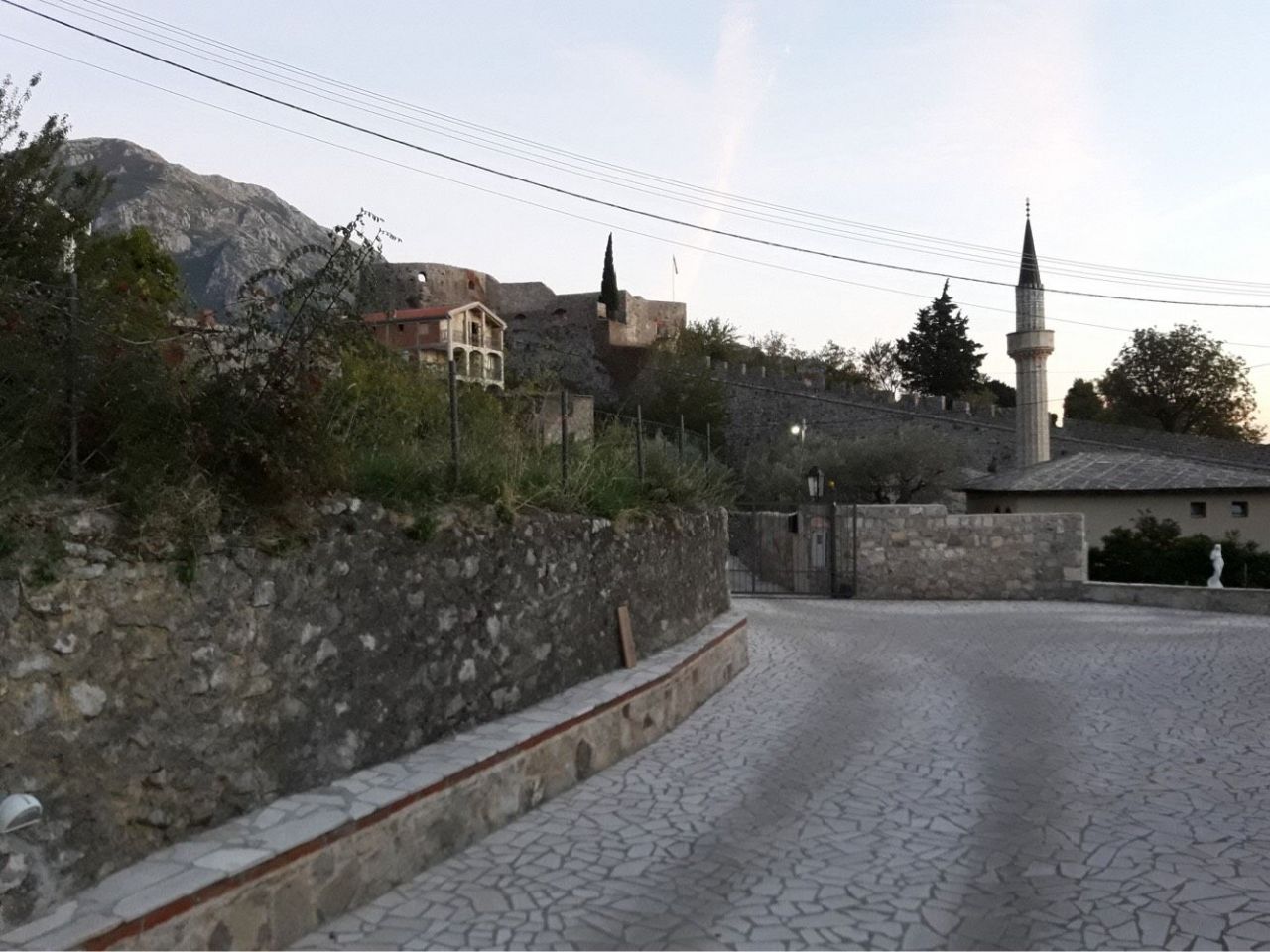 Haus in Bar, Montenegro, 190 m² - Foto 4