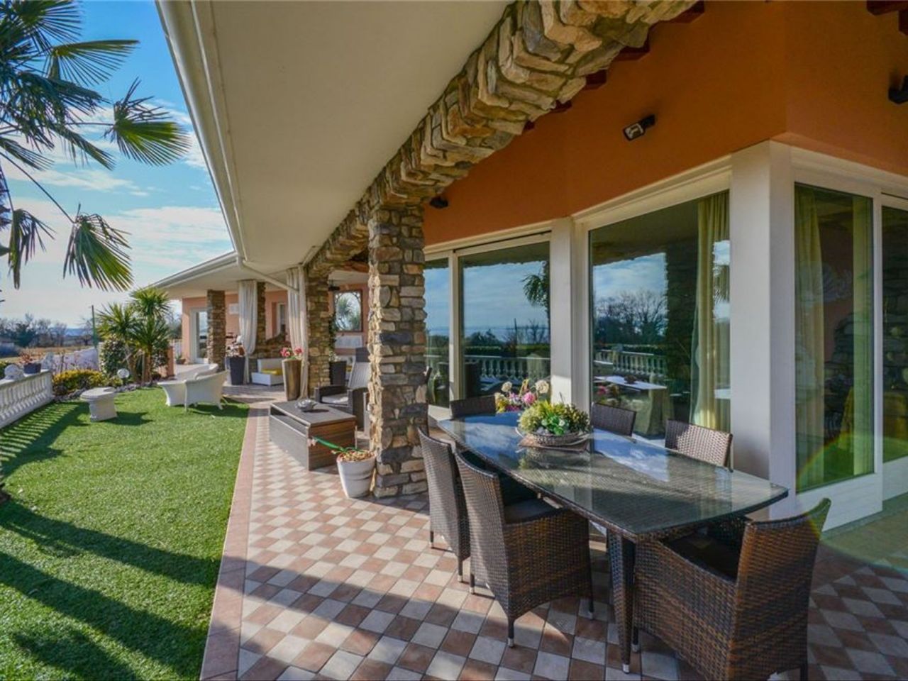 Villa in Gardasee, Italien, 300 m² - Foto 6