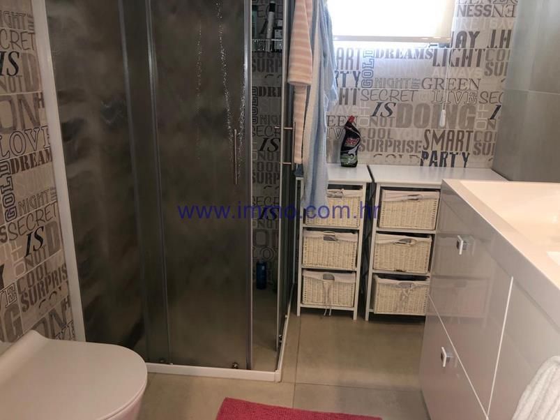 Villa en Šibenik, Croatie, 350 m² - image 7