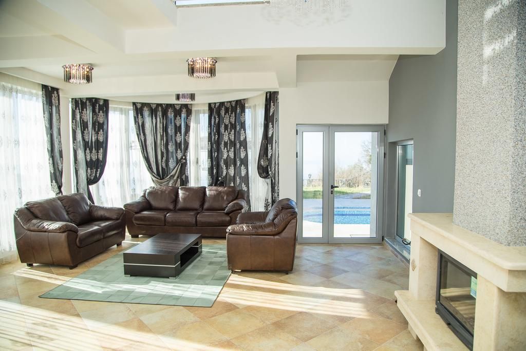 Villa en el Bar, Montenegro, 374 m² - imagen 15