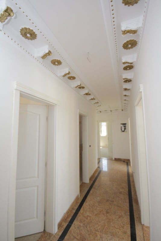 Villa in Bar, Montenegro, 650 m² - Foto 5