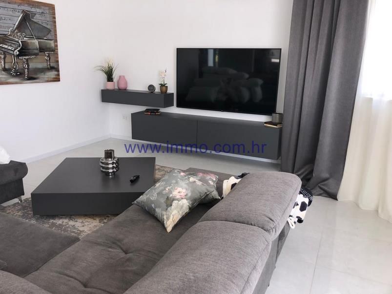 Villa a Sebenico, Croazia, 200 m² - foto 3