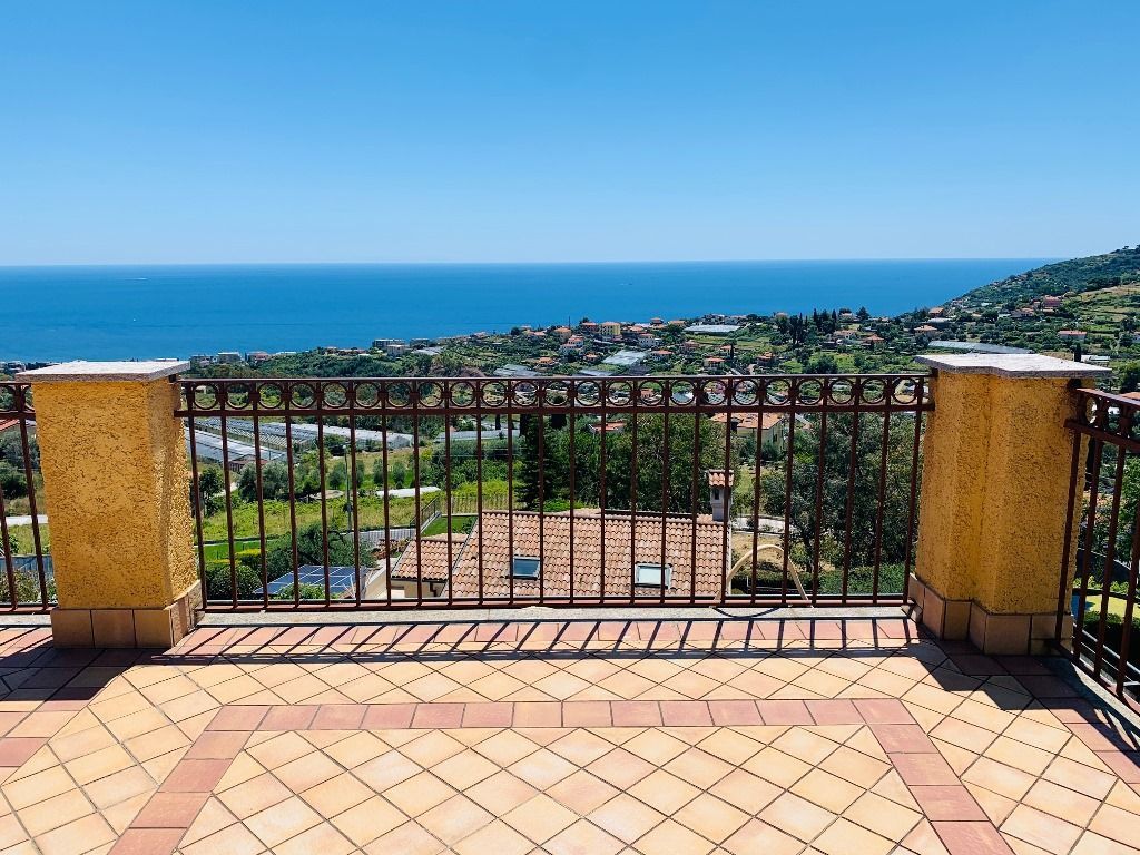 Apartment in San Remo, Italy, 104 m² - picture 4