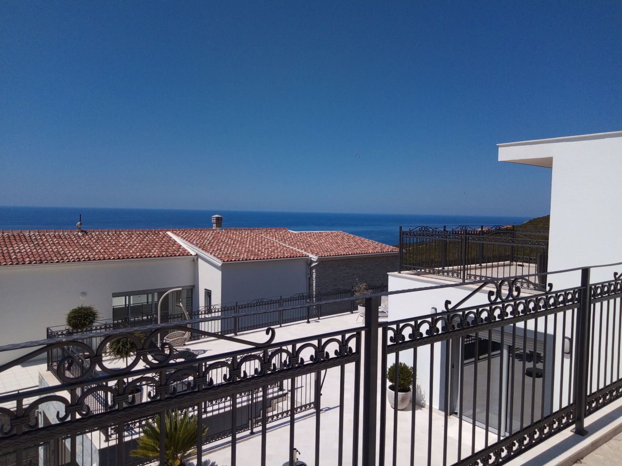 Villa in Krimovica, Montenegro, 300 m² - picture 18