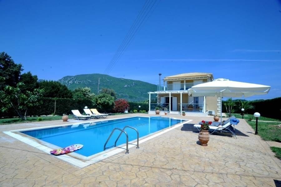 Villa en Corfú, Grecia, 300 m² - imagen 1