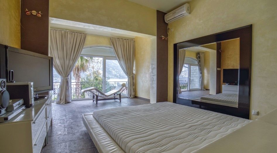 Villa a Stoliv, Montenegro, 278 m² - foto 18