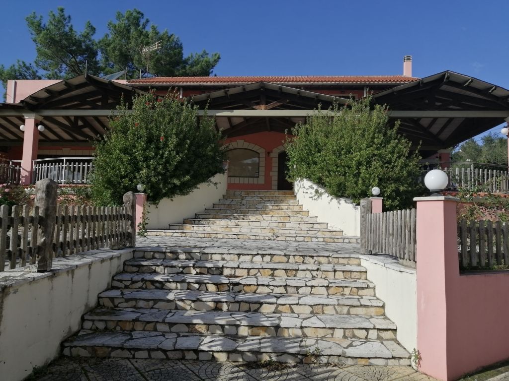 Gewerbeimmobilien in Insel Korfu, Griechenland, 350 m² - Foto 2