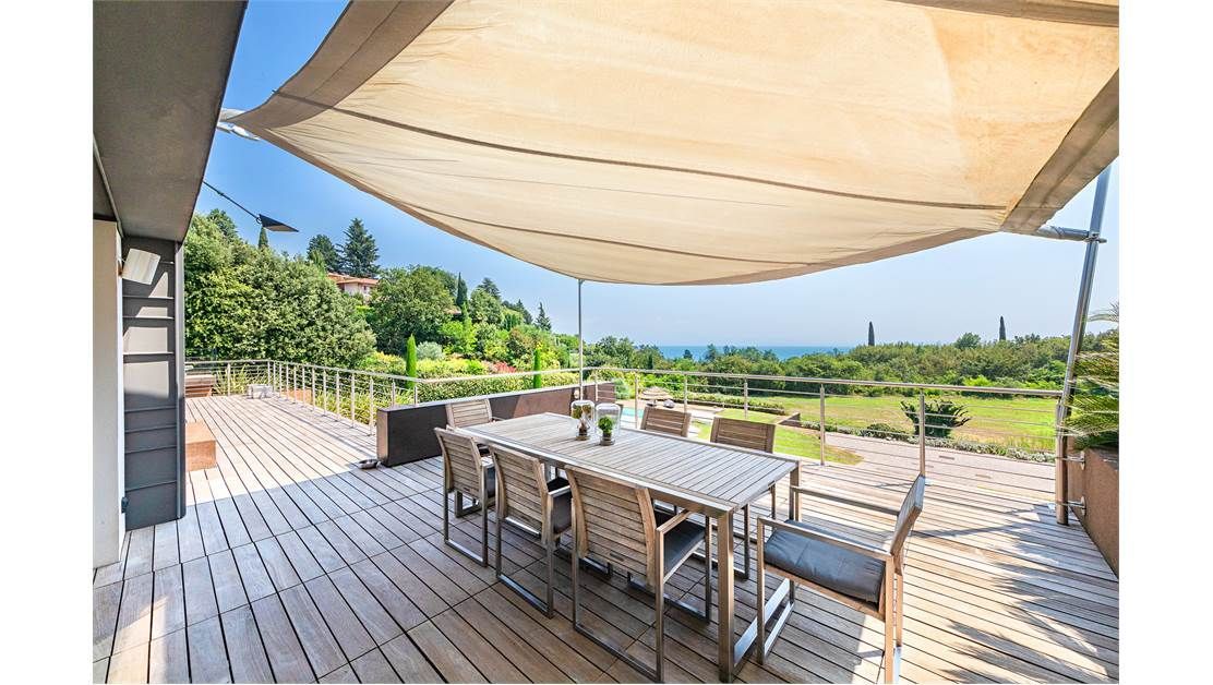 Villa on Lake Garda, Italy, 435 m² - picture 8