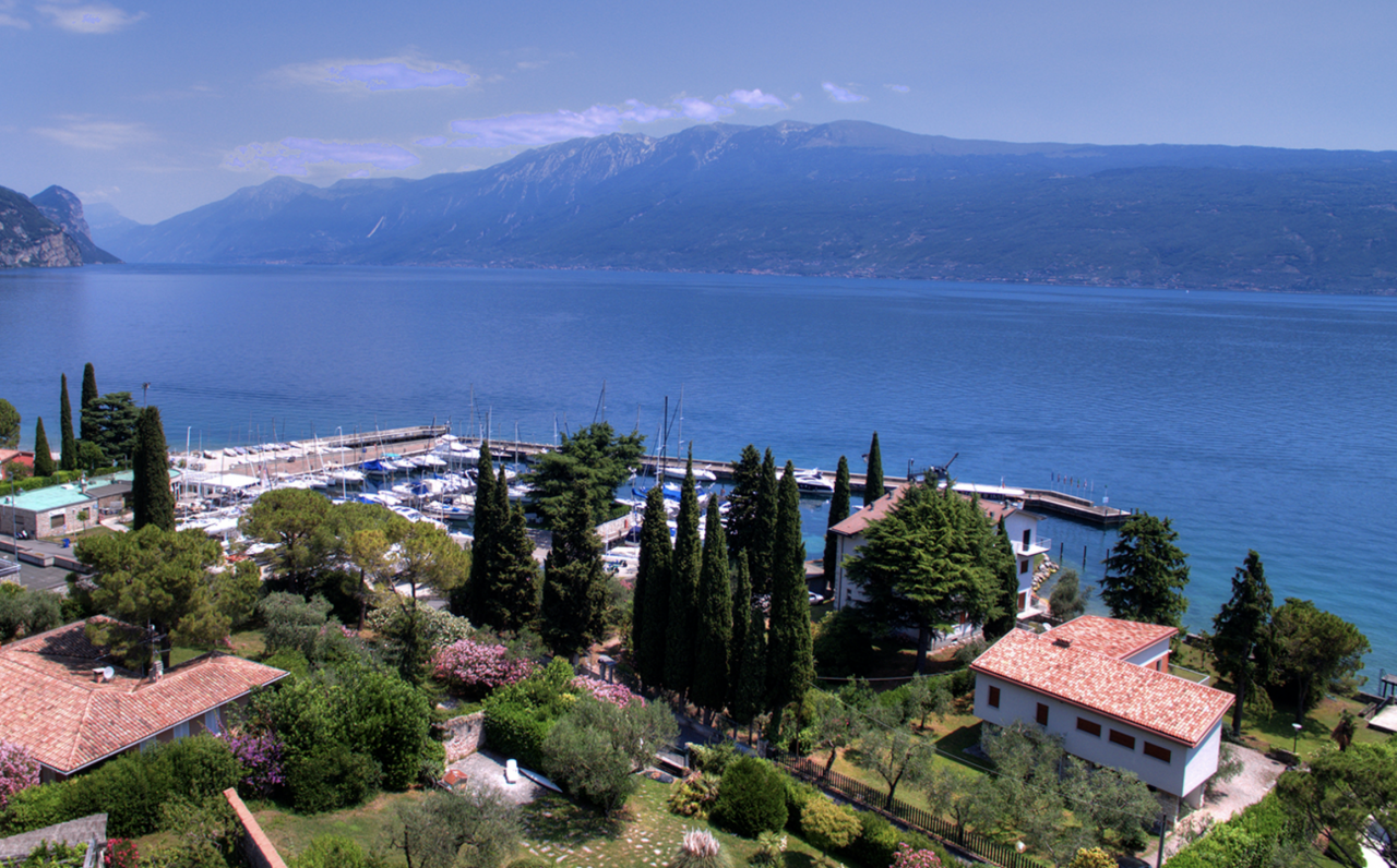 Villa on Lake Garda, Italy, 300 m² - picture 2