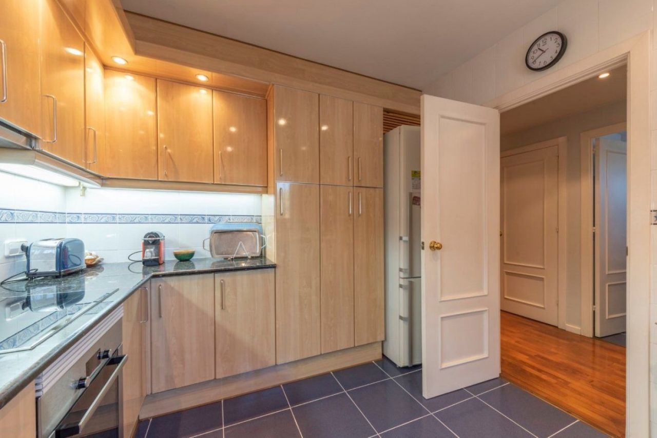 Chalet à la Costa del Garraf, Espagne, 175 m² - image 12