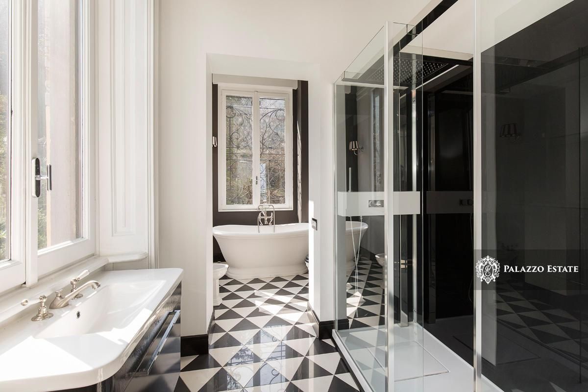 Villa in Stresa, Italy, 800 m² - picture 12