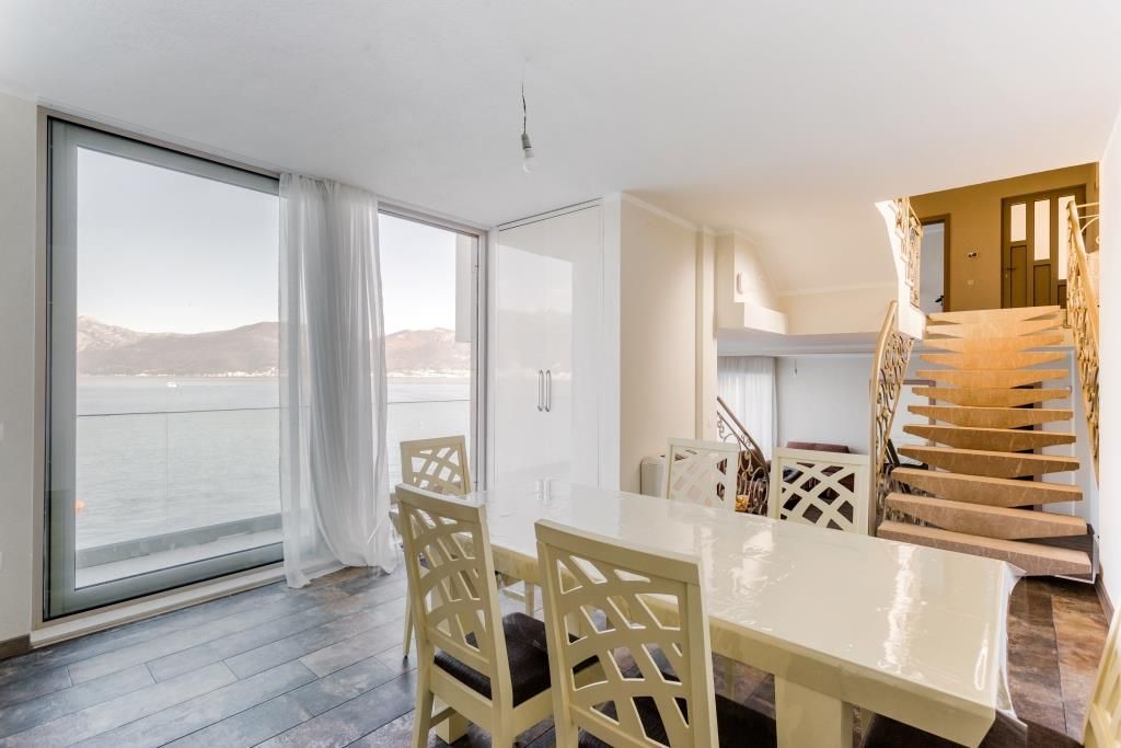 Villa a Krasici, Montenegro, 240 m² - foto 14