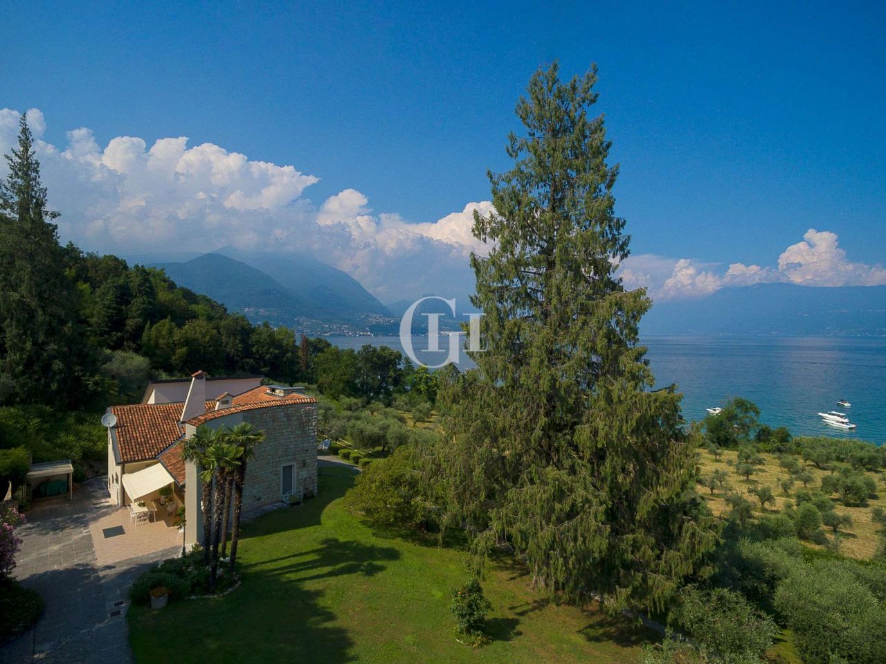 Villa por Lago de Garda, Italia, 250 m² - imagen 6