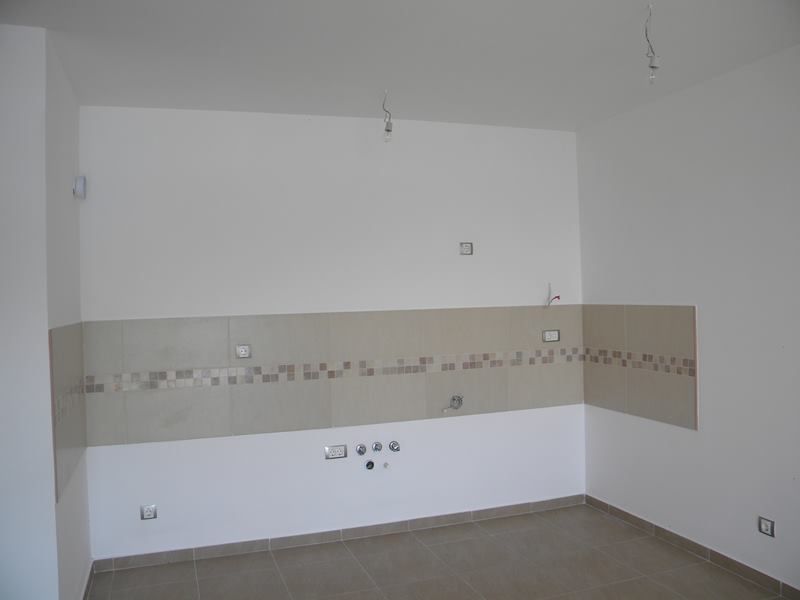 Flat in Kumbor, Montenegro, 80 m² - picture 5