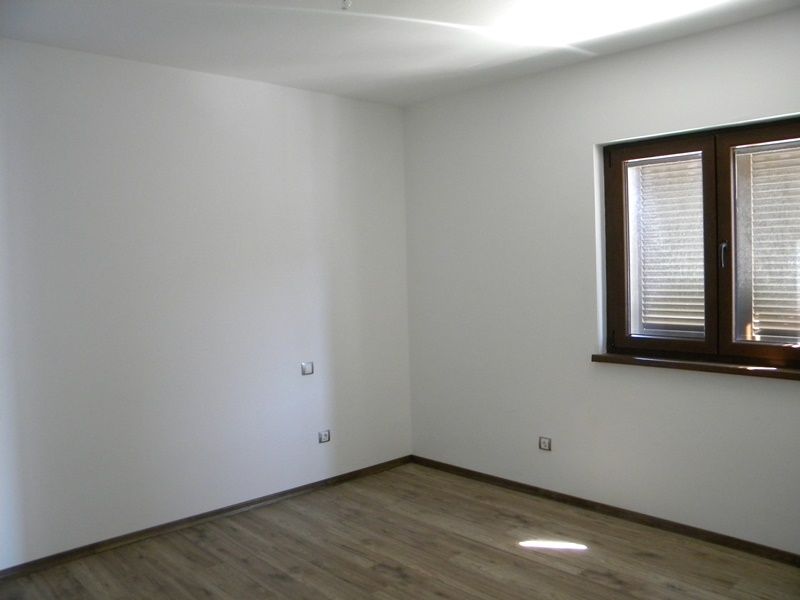 Flat in Kumbor, Montenegro, 80 m² - picture 18