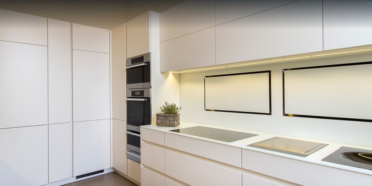 Villa in Lake Lugano, Italy, 1 400 m² - picture 13