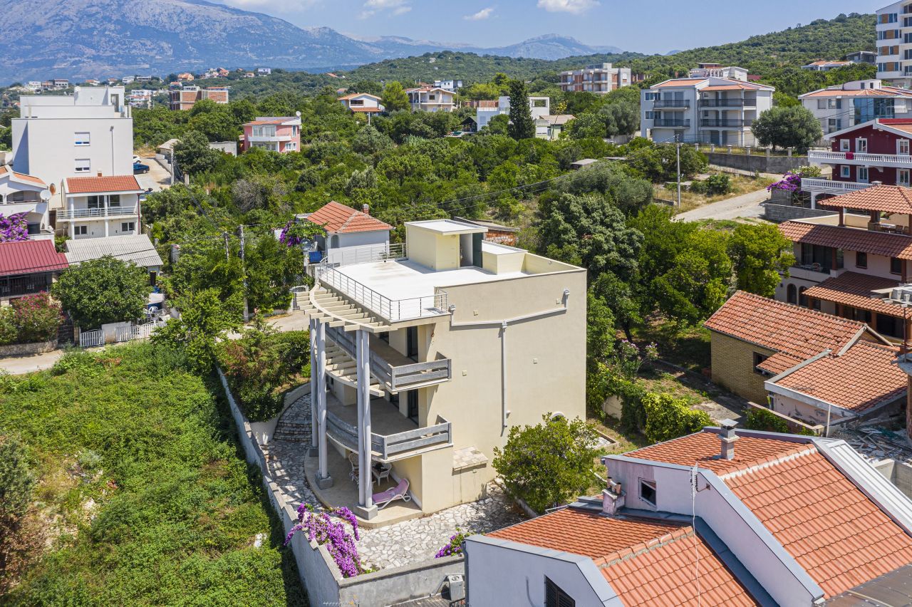 Villa a Vidicovac, Montenegro, 410 m² - foto 5