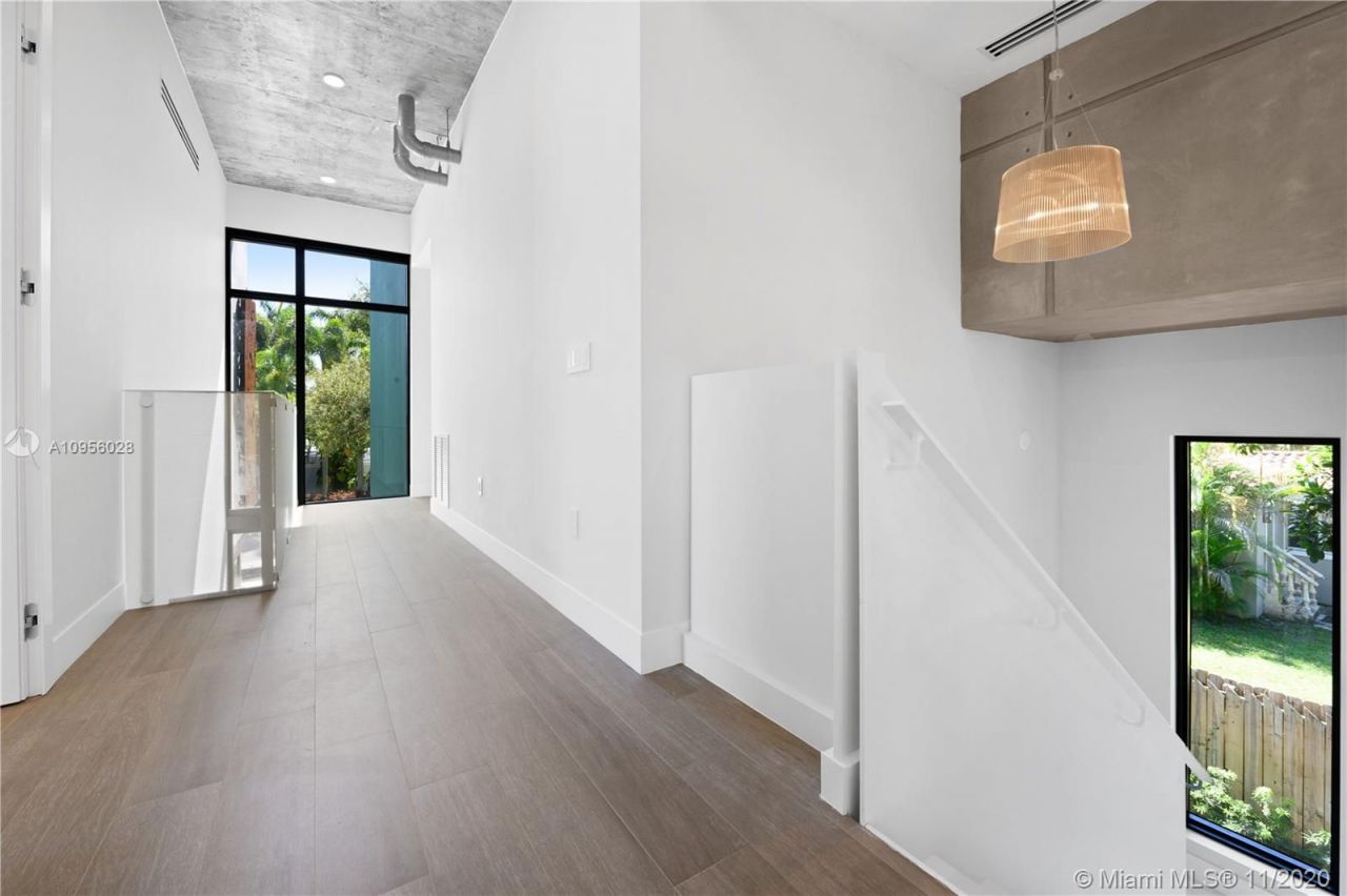 Villa en Miami, Estados Unidos, 270 m² - imagen 11