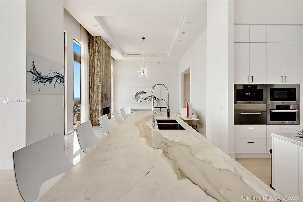 Penthouse à Miami, États-Unis, 800 m² - image 11