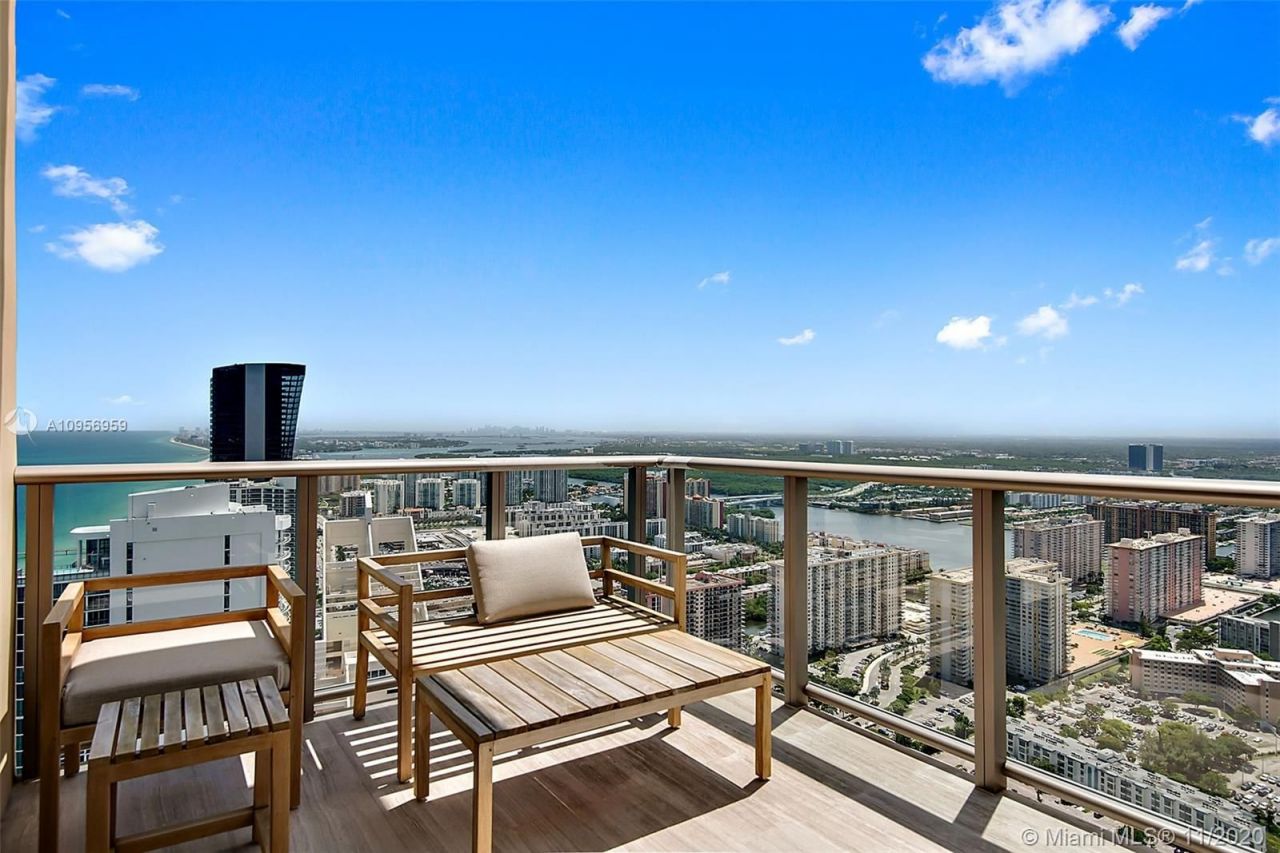 Penthouse à Miami, États-Unis, 800 m² - image 10