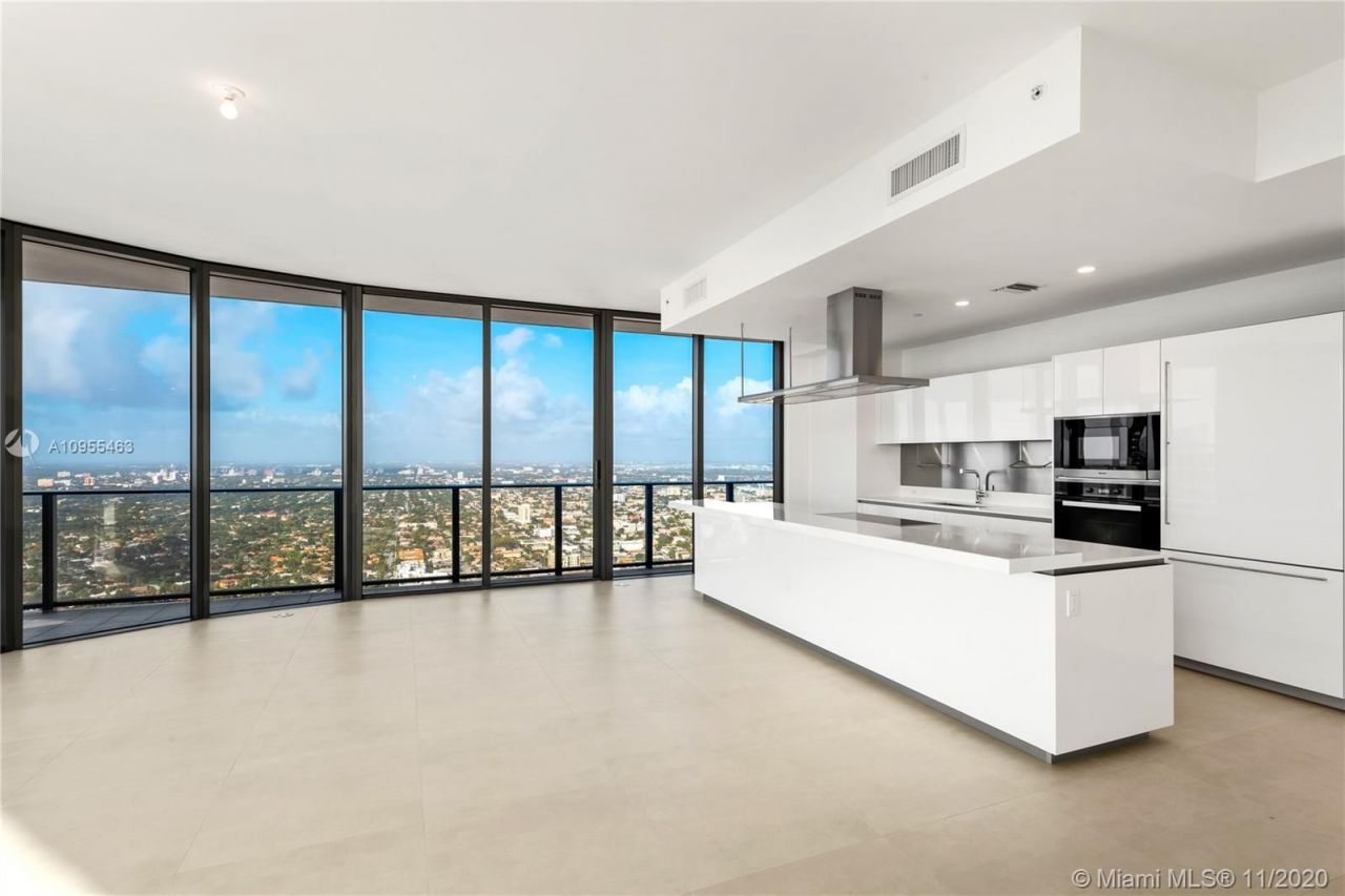 Ático en Miami, Estados Unidos, 200 m² - imagen 12