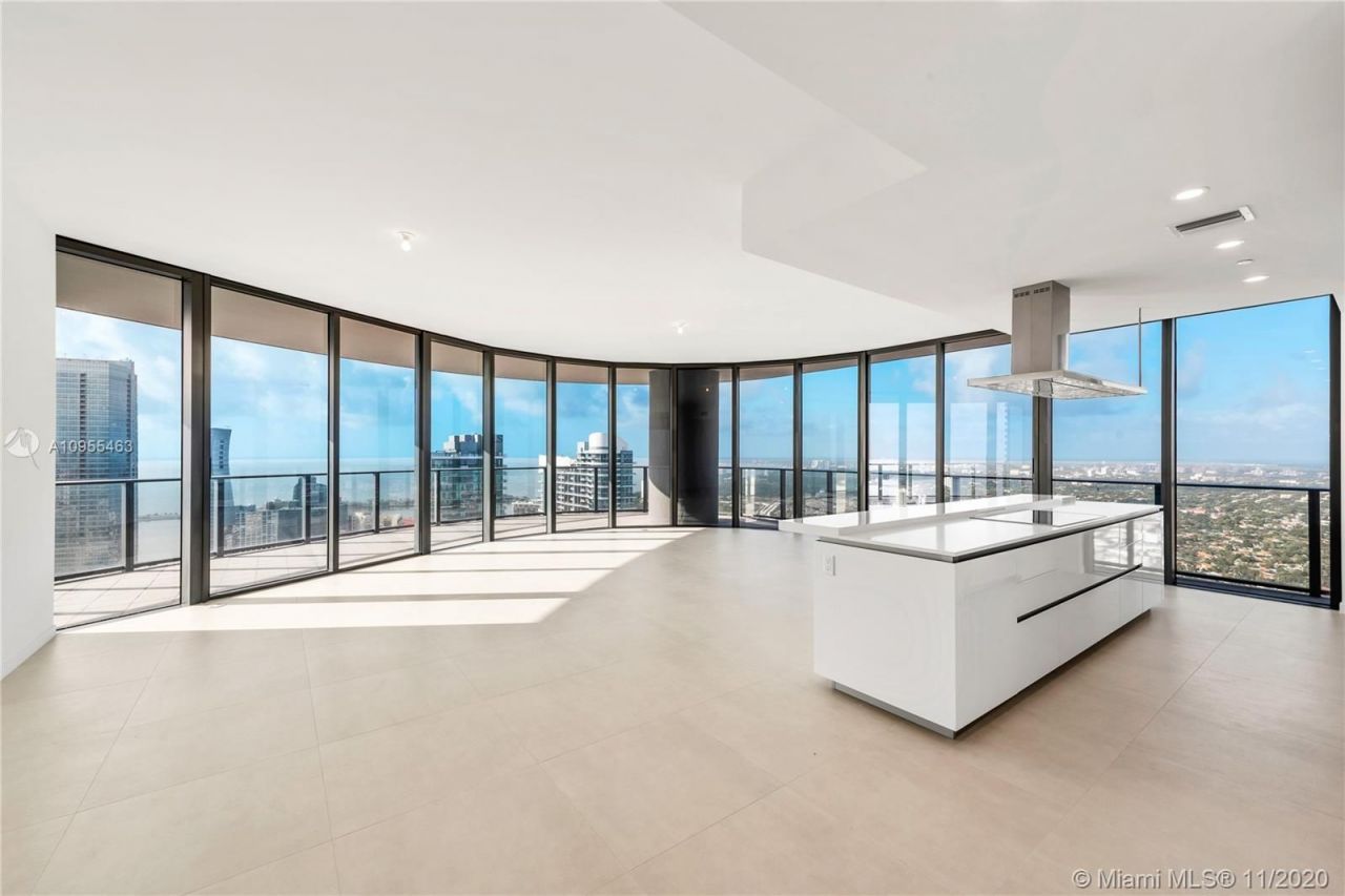 Ático en Miami, Estados Unidos, 200 m² - imagen 2