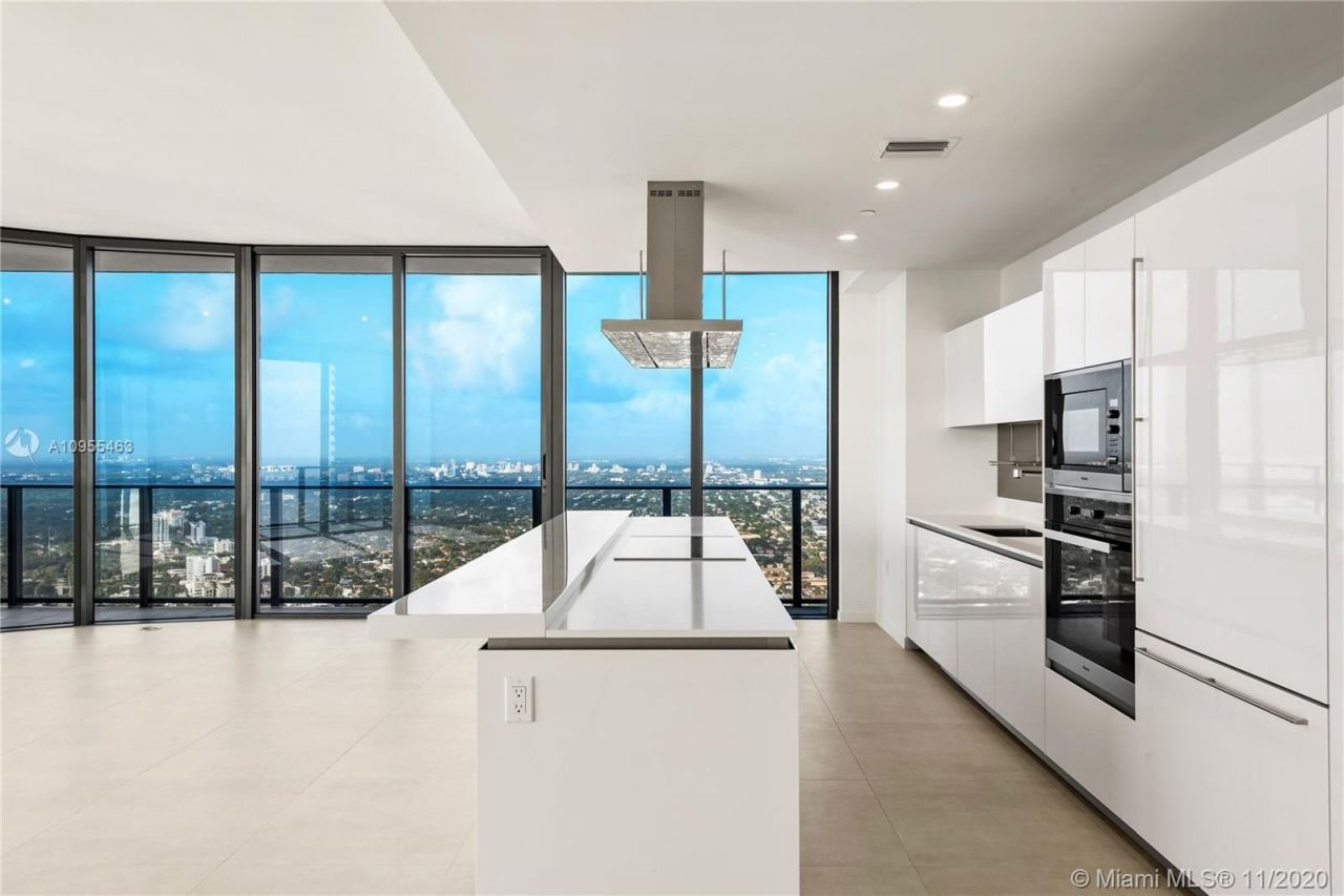 Ático en Miami, Estados Unidos, 200 m² - imagen 11