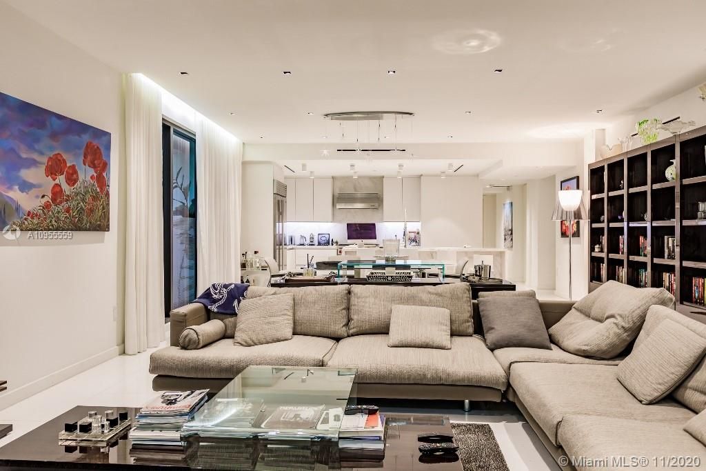 Townhouse in Miami, USA, 180 m² - picture 2