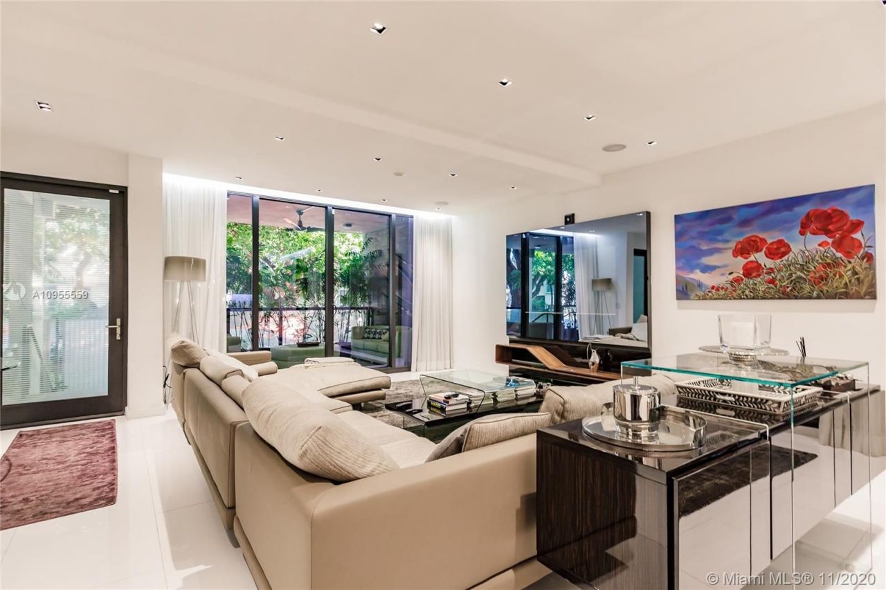 Townhouse in Miami, USA, 180 m² - picture 10