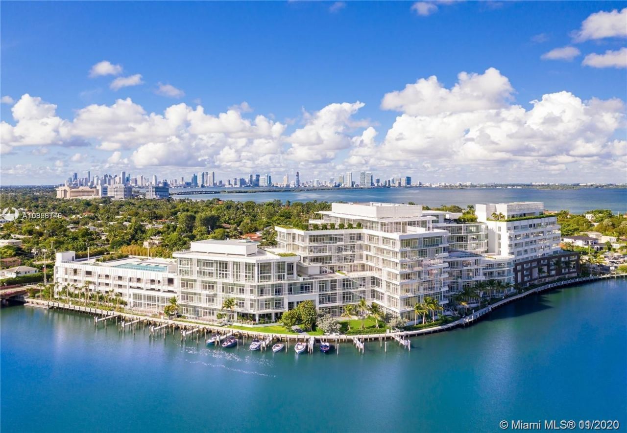 Penthouse à Miami, États-Unis, 200 m² - image 1