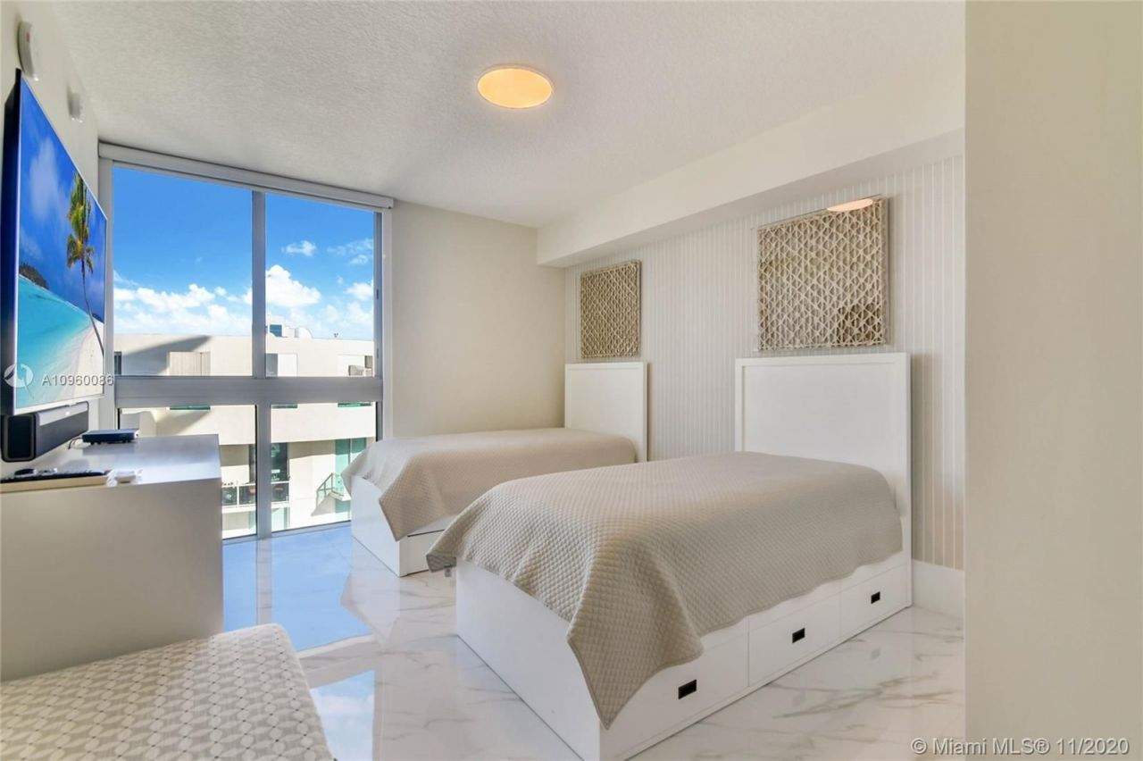 Piso en Miami, Estados Unidos, 170 m² - imagen 9