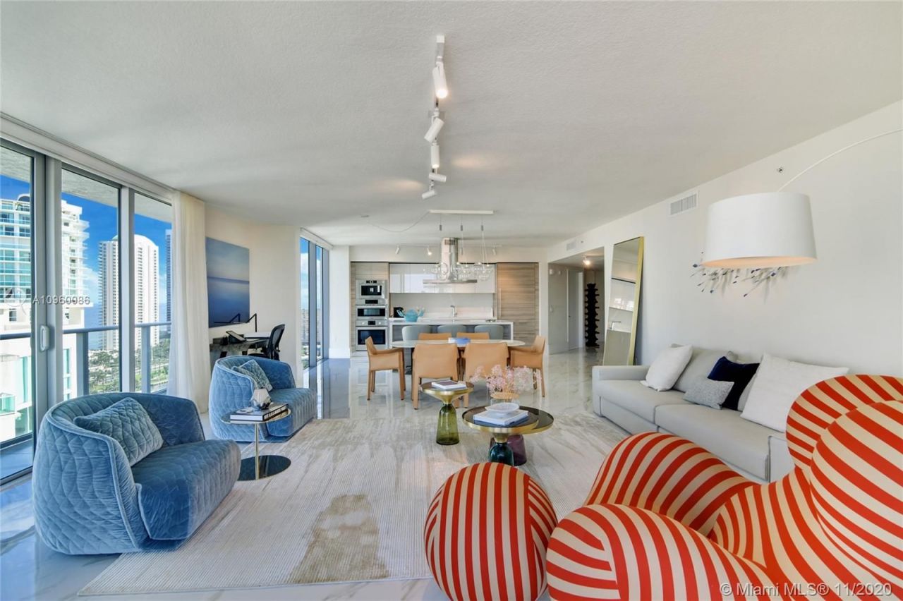 Piso en Miami, Estados Unidos, 170 m² - imagen 11