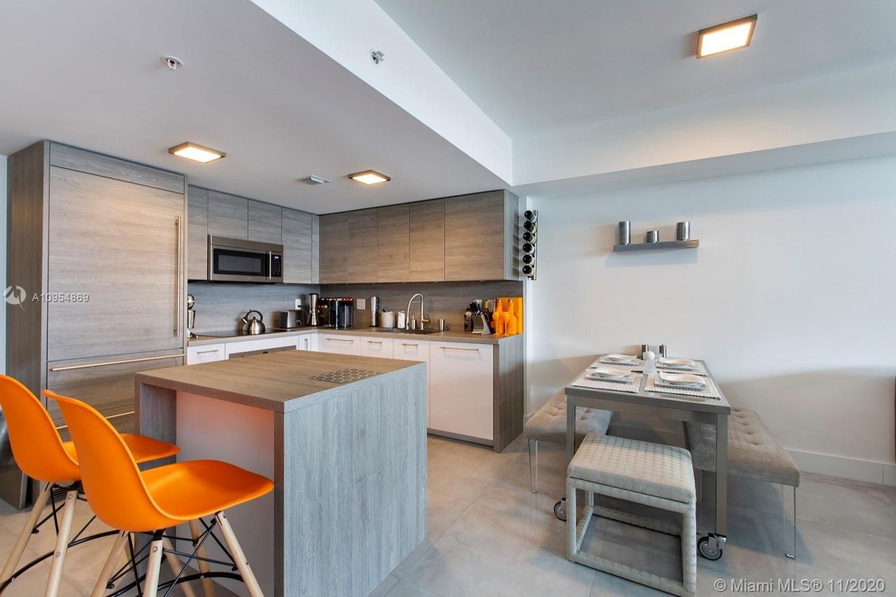 Maison urbaine à Miami, États-Unis, 100 m² - image 16