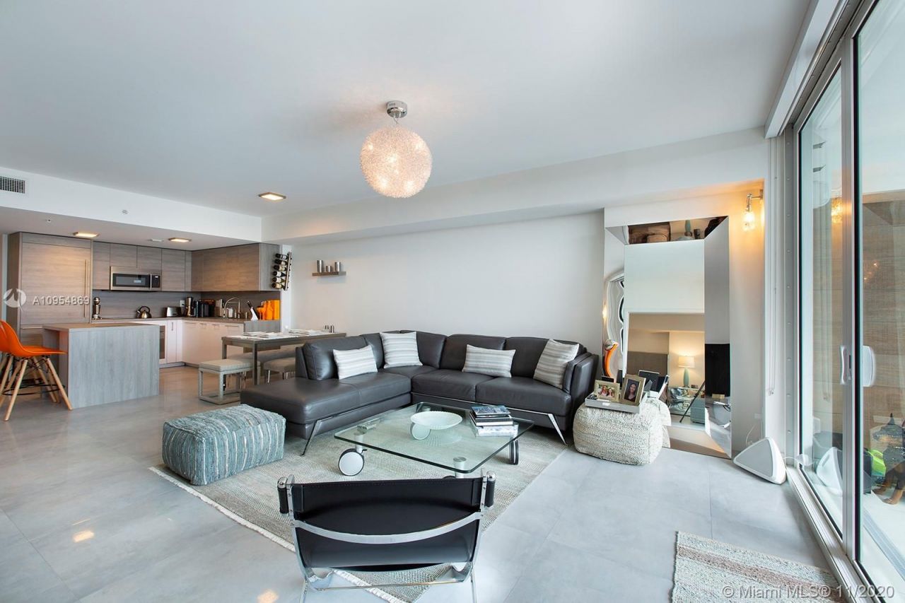 Maison urbaine à Miami, États-Unis, 100 m² - image 15