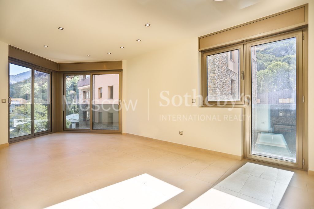 Flat in Andorra la Vella, Andorra, 99 m² - picture 1